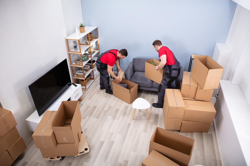 Transparent moving pricing